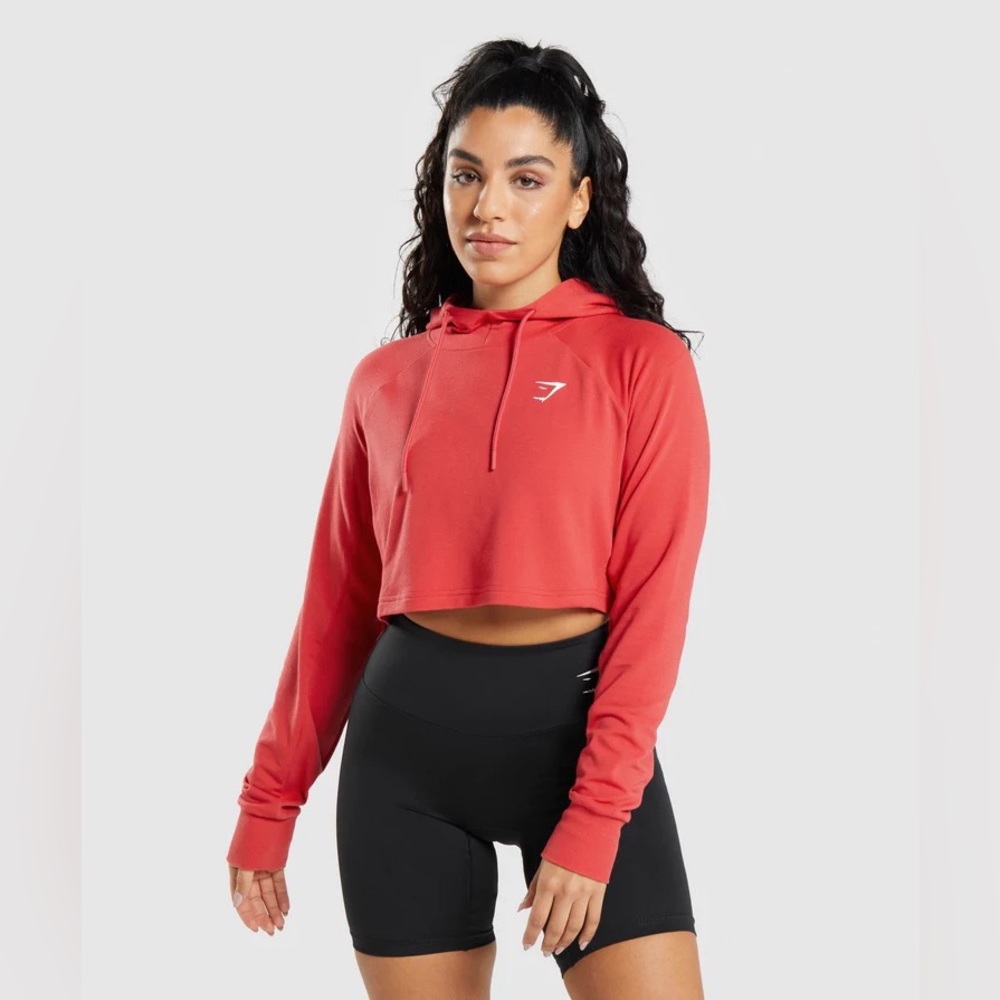 Gymshark Training Cropped Hoodie - Ruby Red